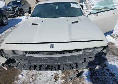 2010 Dodge Challenger Se z USA, uszkodzony, nr VIN 2B3CJ4DV2AH137270